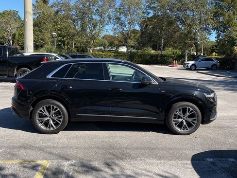 Used 2023 Audi Q8 Premium Plus w/ Premium Plus Package image 9