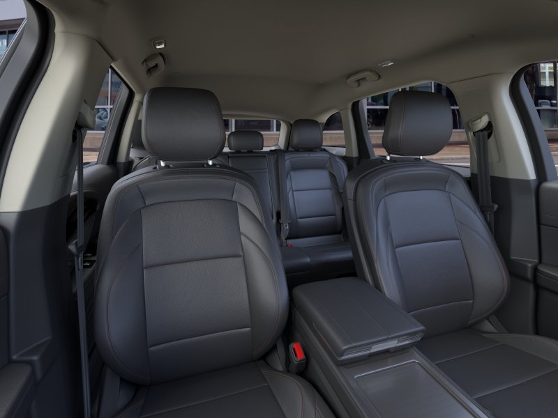 New 2026 Lincoln Nautilus Premier AWD/4WD image 10