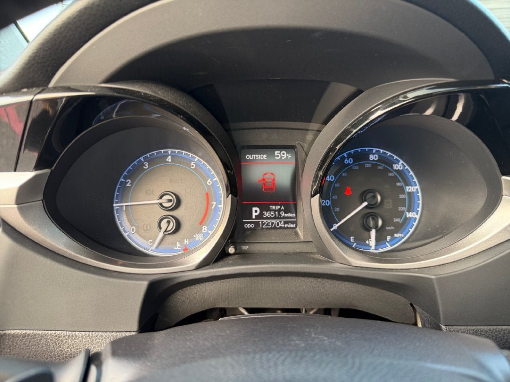 Used 2016 Toyota Corolla S Special Edition FWD image 14
