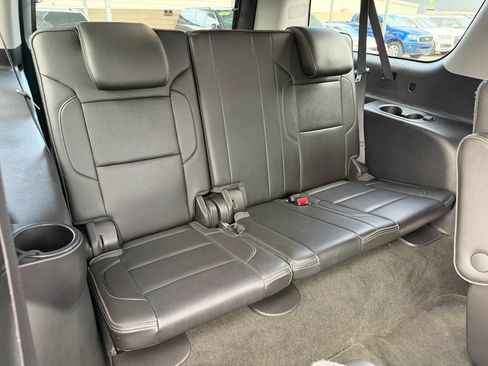Used 2019 GMC Yukon XL Denali w/ Open Road Package AWD/4WD image 19