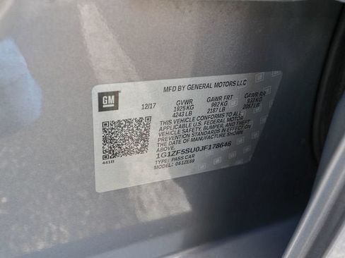 Used 2018 Chevrolet Malibu Hybrid w/ Leather Package FWD image 31