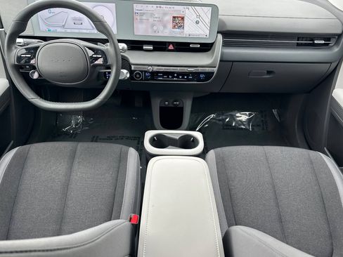 Certified 2024 Hyundai Ioniq 5 SEL RWD image 15