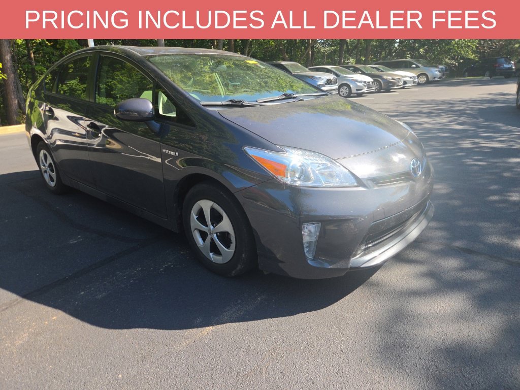 Used 2014 Toyota Prius Two FWD image 1