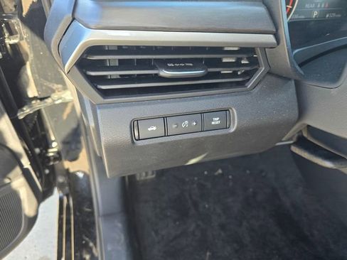 Used 2025 Nissan Altima 2.5 SV image 17