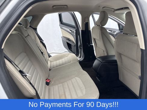 Used 2018 Ford Fusion S image 32