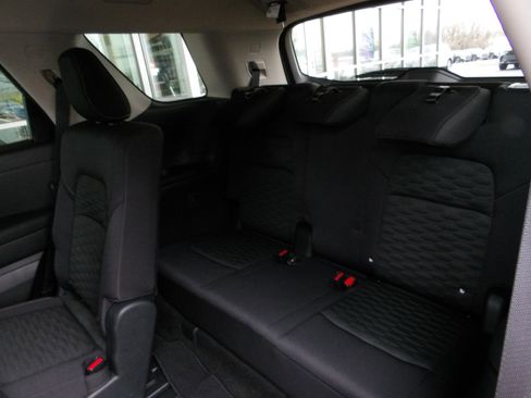 Certified 2024 Nissan Pathfinder S image 19