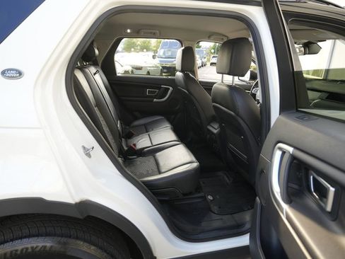 Used 2019 Land Rover Discovery Sport SE AWD/4WD image 35
