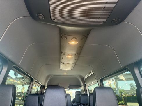 Used 2025 Mercedes-Benz Sprinter 2500 image 14