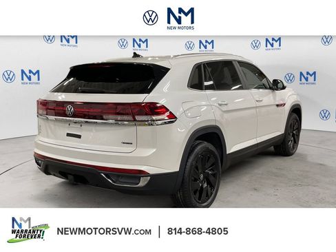 New 2026 Volkswagen Atlas Cross Sport SE image 5