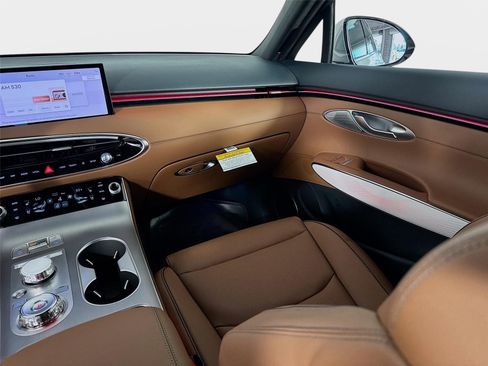 New 2026 Genesis GV70 2.5T Advanced w/ G1 Accessory Package AWD/4WD image 26