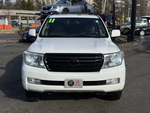 Used 2011 Toyota Land Cruiser image 10