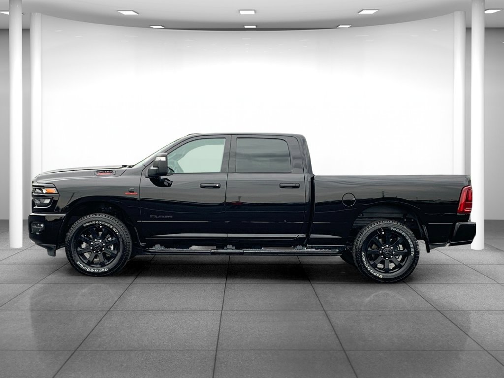 Used 2025 RAM 2500 Big Horn RWD image 4