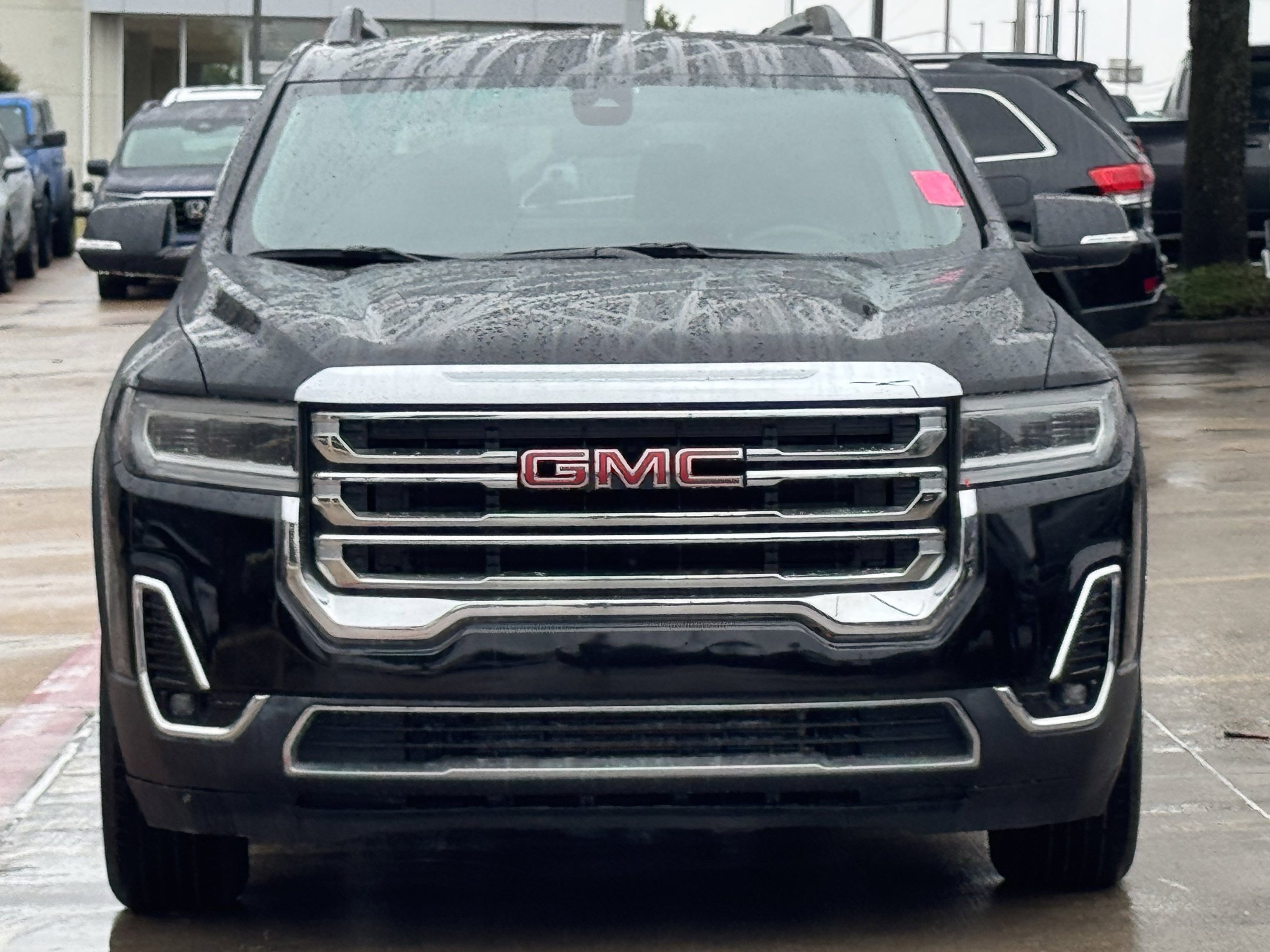 Used 2023 GMC Acadia SLT FWD image 10