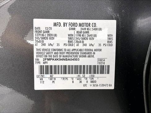 Certified 2022 Ford Edge Titanium w/ Equipment Group 301A AWD/4WD image 35