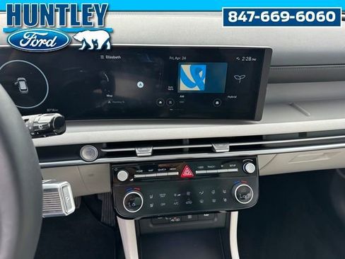 Used 2025 Hyundai Tucson Limited AWD/4WD image 25