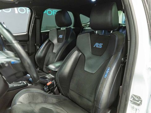 Used 2017 Ford Focus RS image 11