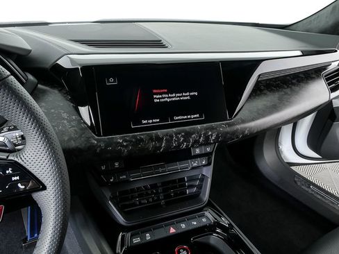 New 2026 Audi RS e-tron GT performance image 13