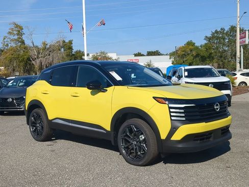 New 2026 Nissan Kicks SR w/ SR Premium Package image 2