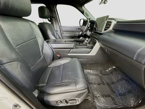 Used 2022 Toyota Tundra Platinum w/ Advanced Package image 28