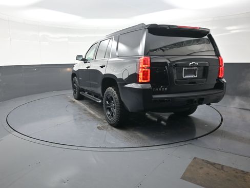 Used 2019 Chevrolet Tahoe LS w/ Enhanced Driver Alert Package image 5