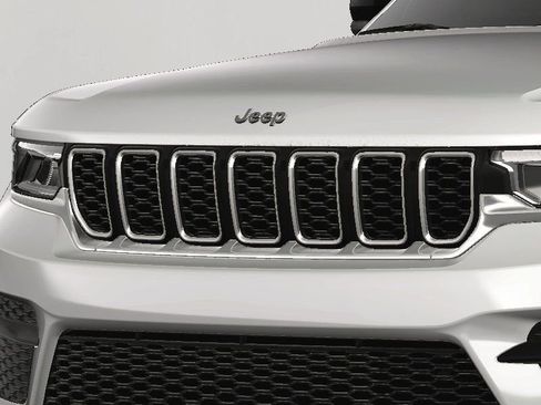 New 2025 Jeep Grand Cherokee Laredo X w/ Luxury Tech Group I image 15