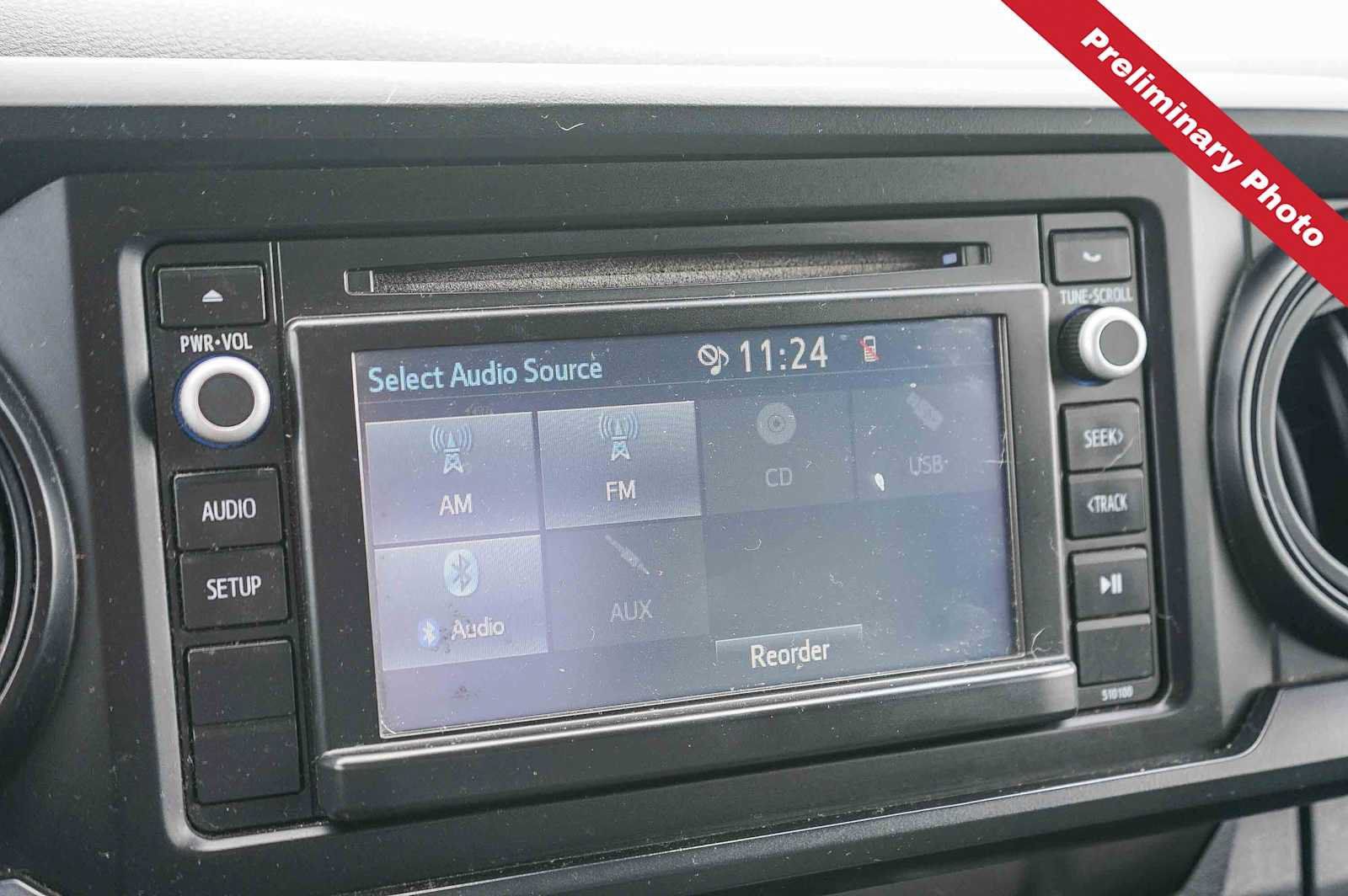 Used 2018 Toyota Tacoma SR RWD image 18