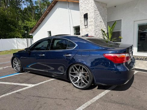 Used 2012 Lexus LS 460 w/ Luxury Value Edition image 10