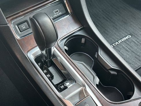 Used 2023 Subaru Ascent Touring image 31