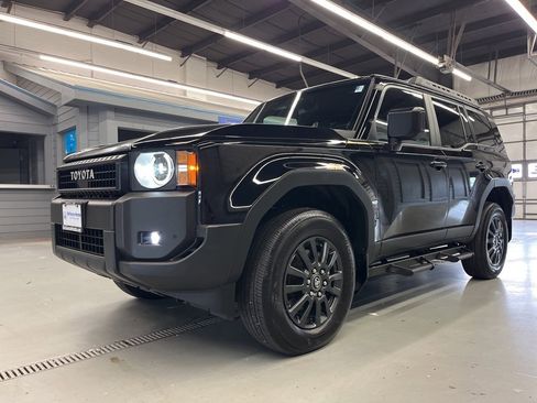 Used 2024 Toyota Land Cruiser 1958 image 3