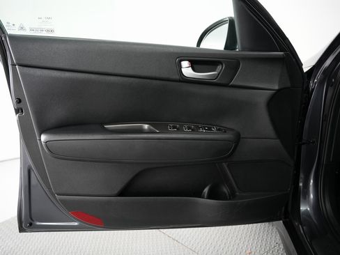 Used 2019 Kia Optima S w/ S Panoramic Sunroof Package image 36