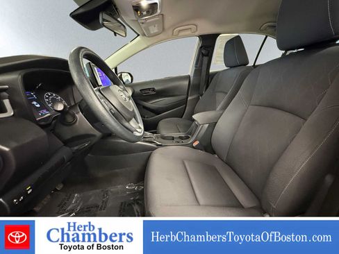 Used 2024 Toyota Corolla LE FWD image 6