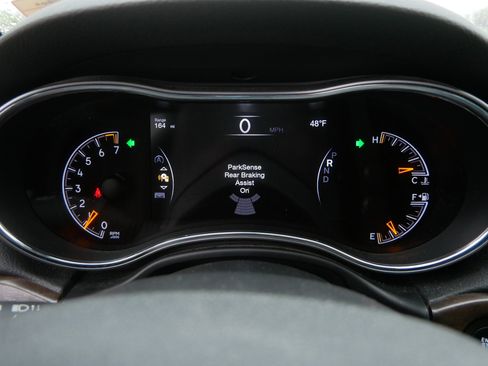 Used 2018 Jeep Grand Cherokee Limited AWD/4WD image 36