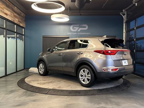 Used 2017 Kia Sportage LX AWD/4WD image 5