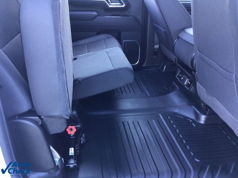 Used 2025 Chevrolet Silverado 2500 LT image 23