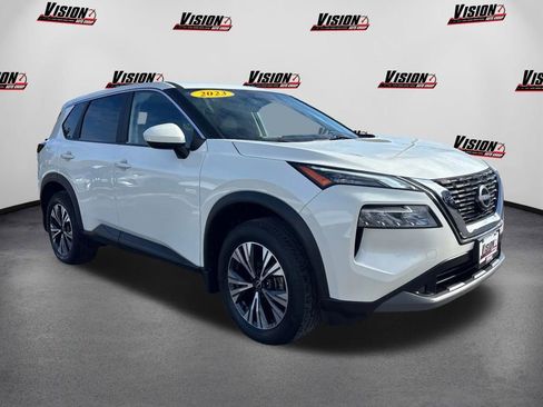 Used 2023 Nissan Rogue SV AWD/4WD image 3