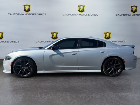 Used 2022 Dodge Charger R/T w/ Driver Convenience Group RWD image 2