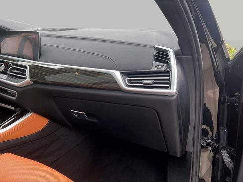 Used 2023 BMW X5 sDrive40i w/ Luxury Seating Package RWD image 17