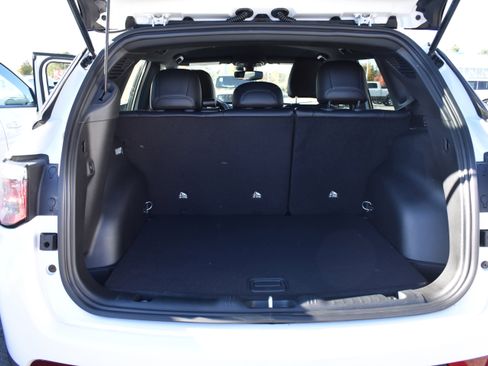 New 2026 Jeep Compass Latitude image 33