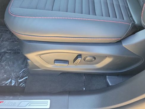 New 2026 Ford Explorer ST-Line image 9