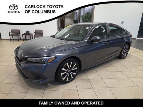 Used 2024 Honda Civic EX-L image 3