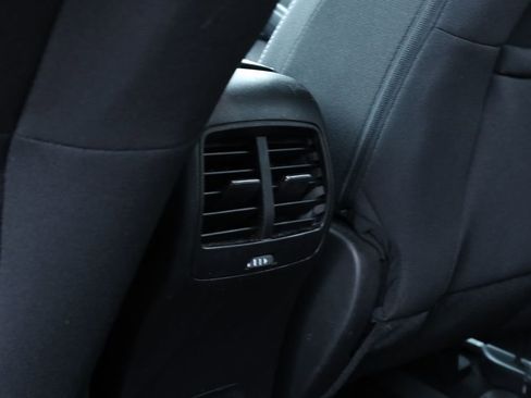 Used 2022 Ford Escape SE w/ Cold Weather Package image 15