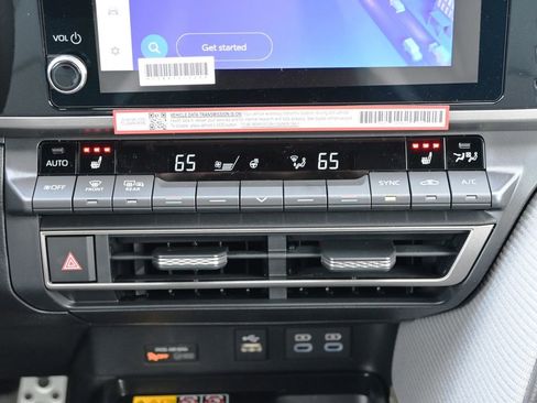 New 2026 Toyota Camry SE image 22