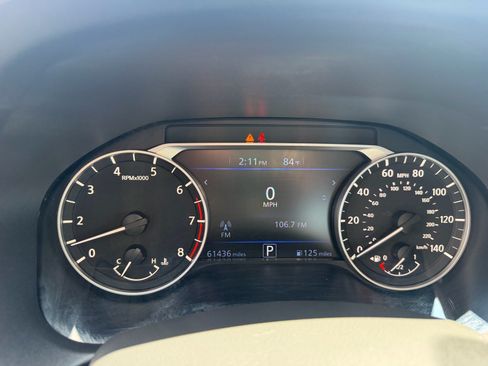 Used 2024 Nissan Altima 2.5 SV FWD image 35
