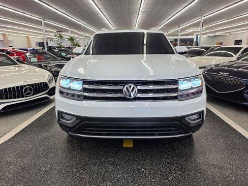 Used 2018 Volkswagen Atlas SEL FWD image 3