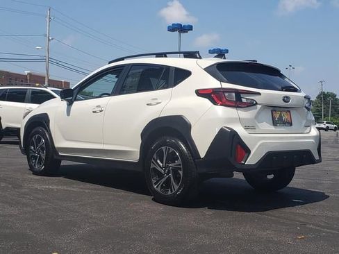 Used 2024 Subaru Crosstrek 2.0i Premium image 6