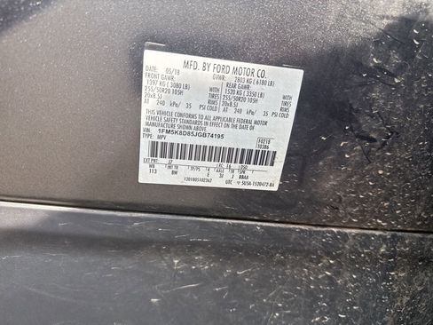 Used 2018 Ford Explorer XLT w/ Equipment Group 201A image 9