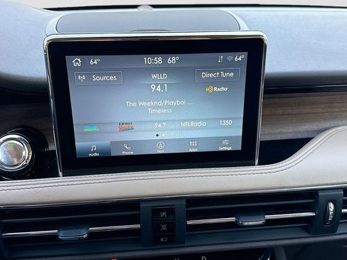 Used 2022 Lincoln Corsair Reserve w/ Equipment Group 201A image 29