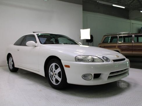 Used 1998 Lexus SC 300 Coupe RWD image 10
