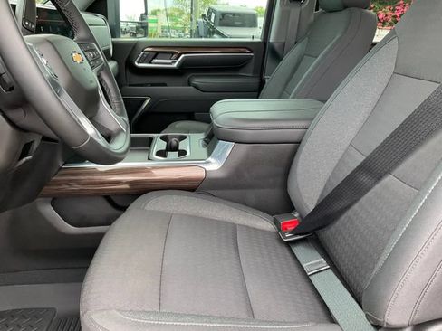 Used 2026 Chevrolet Silverado 2500 LT AWD/4WD image 5