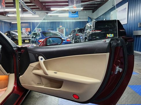 Used 2007 Chevrolet Corvette Convertible w/ Preferred Equipment Group image 15
